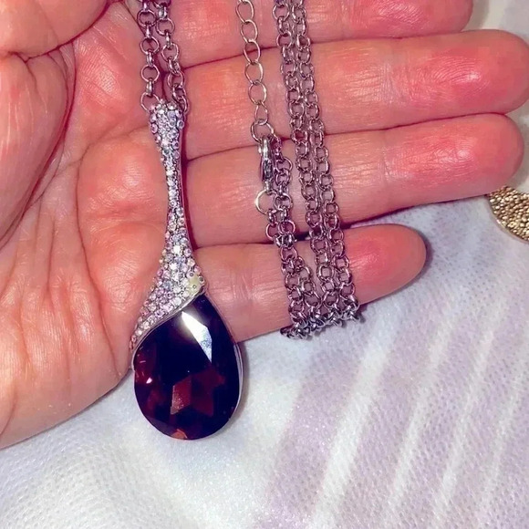 BUNDLE OF 4 NECKLACES FOR ONE PRICE, SEND ME YOUR OFFER I ACCEPT IT ! - Picture 6 of 9